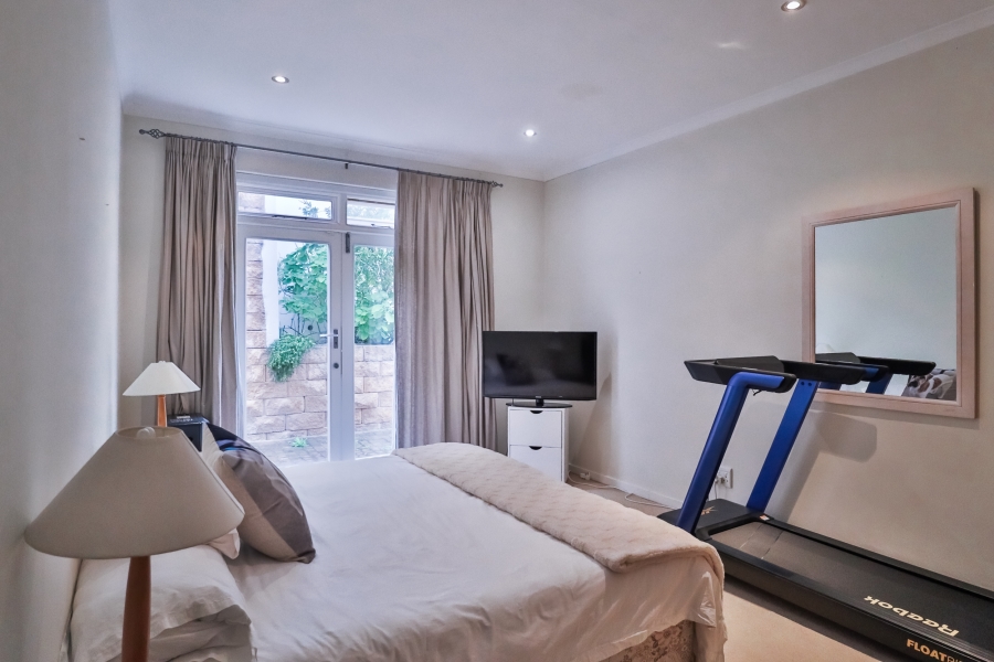 3 Bedroom Property for Sale in Camps Bay Western Cape